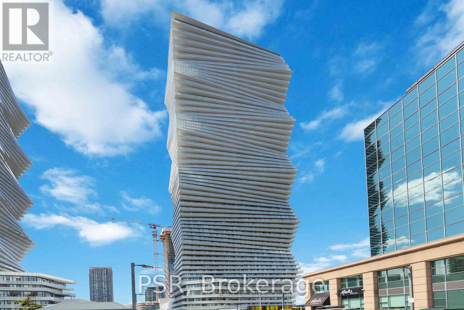 Photo 3 of 3501 3900 Confederation Parkway, Mississauga ON