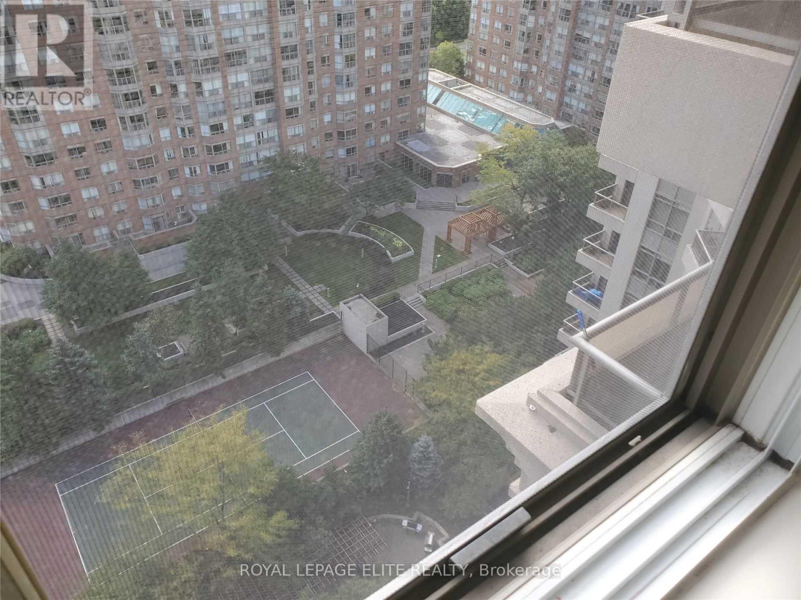 Photo 2 of 1707 310 Burnhamthorpe Road W, Mississauga ON