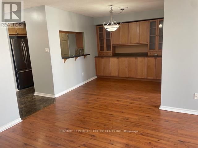Photo 5 of 2112 285 Enfield Place, Mississauga ON