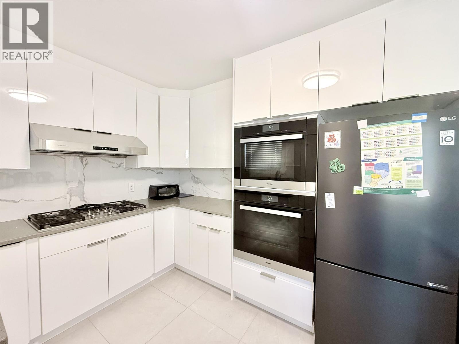 Photo 8 of 7779 Elford Street, Burnaby BC