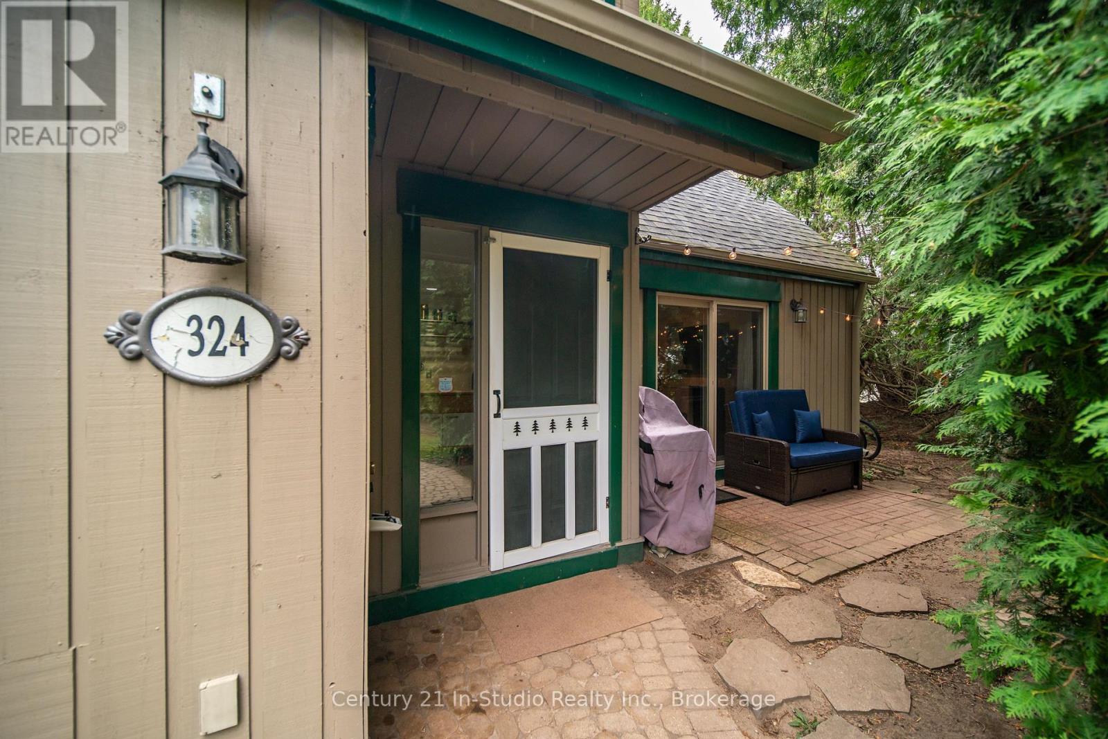 Photo 3 of 324 5 Dawson Drive, Collingwood ON