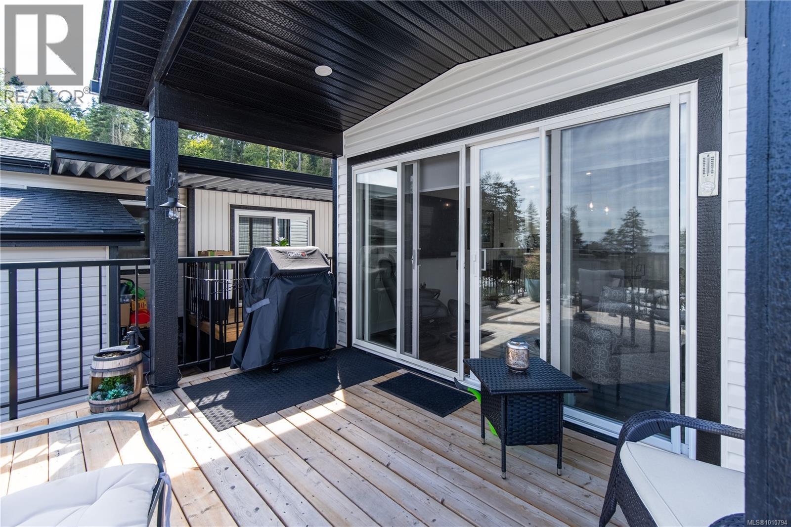 416 747 Old Place Rd, Central Saanich