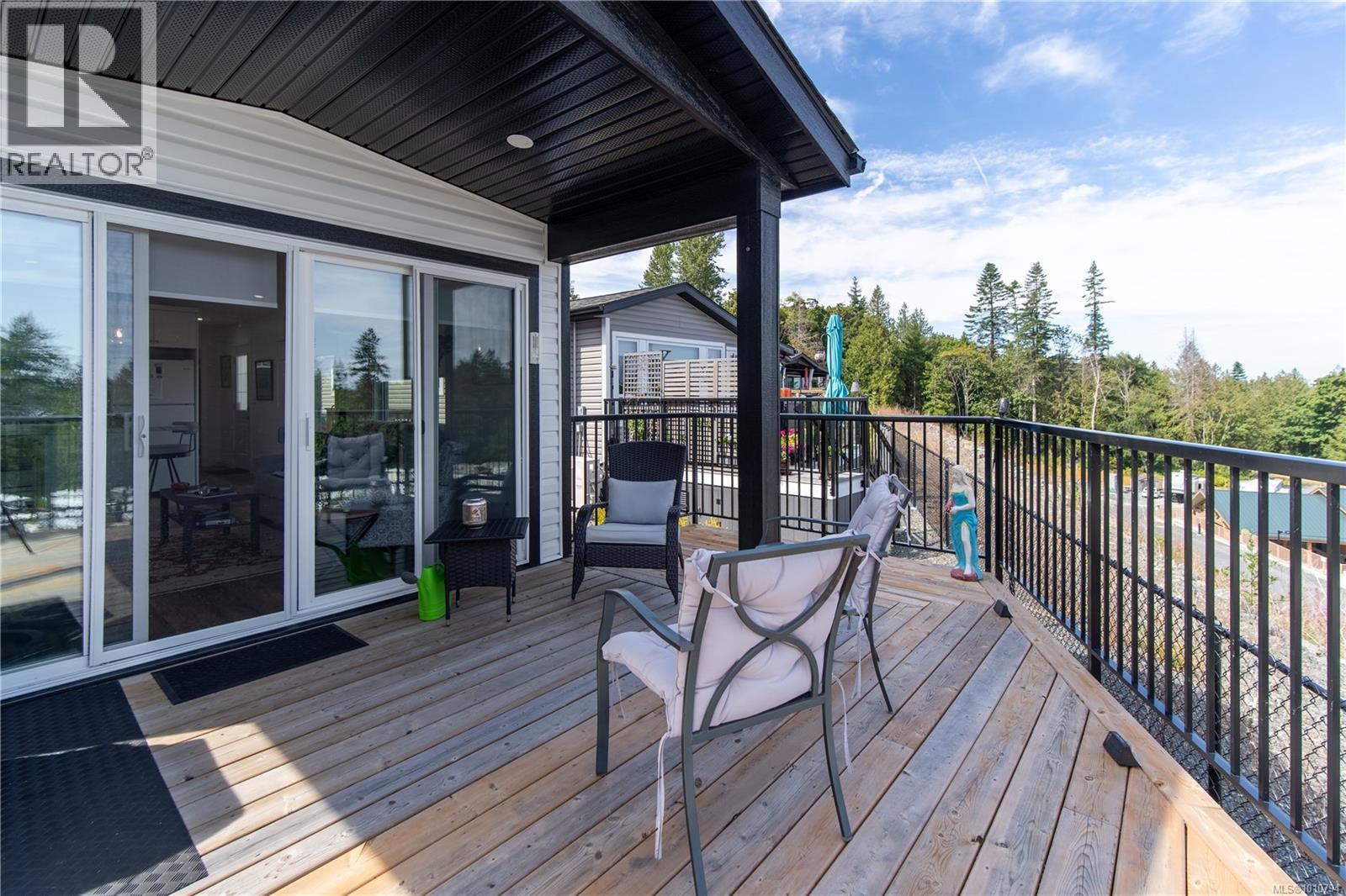 416 747 Old Place Rd, Central Saanich