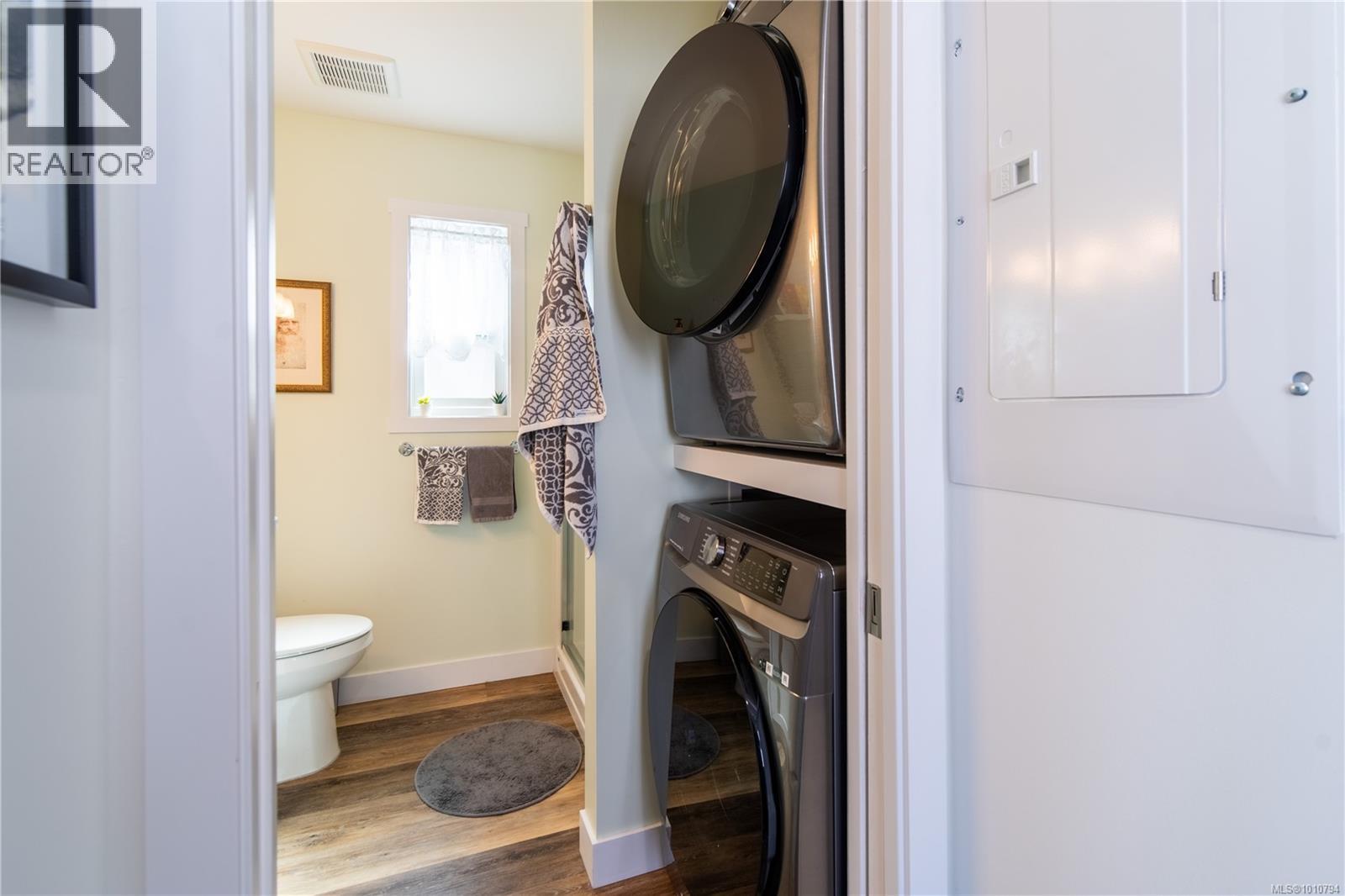 416 747 Old Place Rd, Central Saanich
