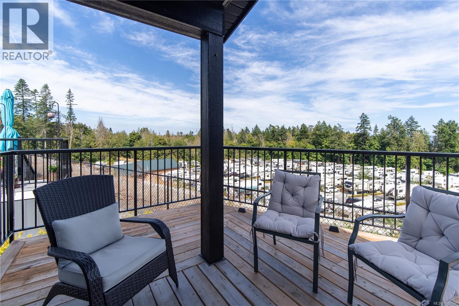 416 747 Old Place Rd, Central Saanich