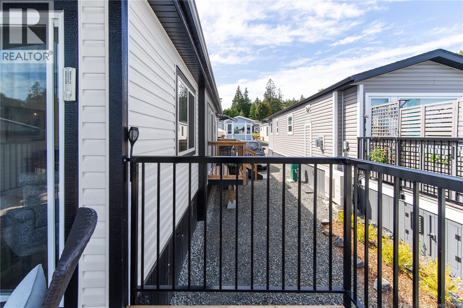 416 747 Old Place Rd, Central Saanich