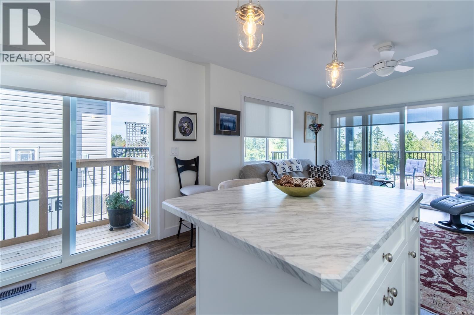 416 747 Old Place Rd, Central Saanich