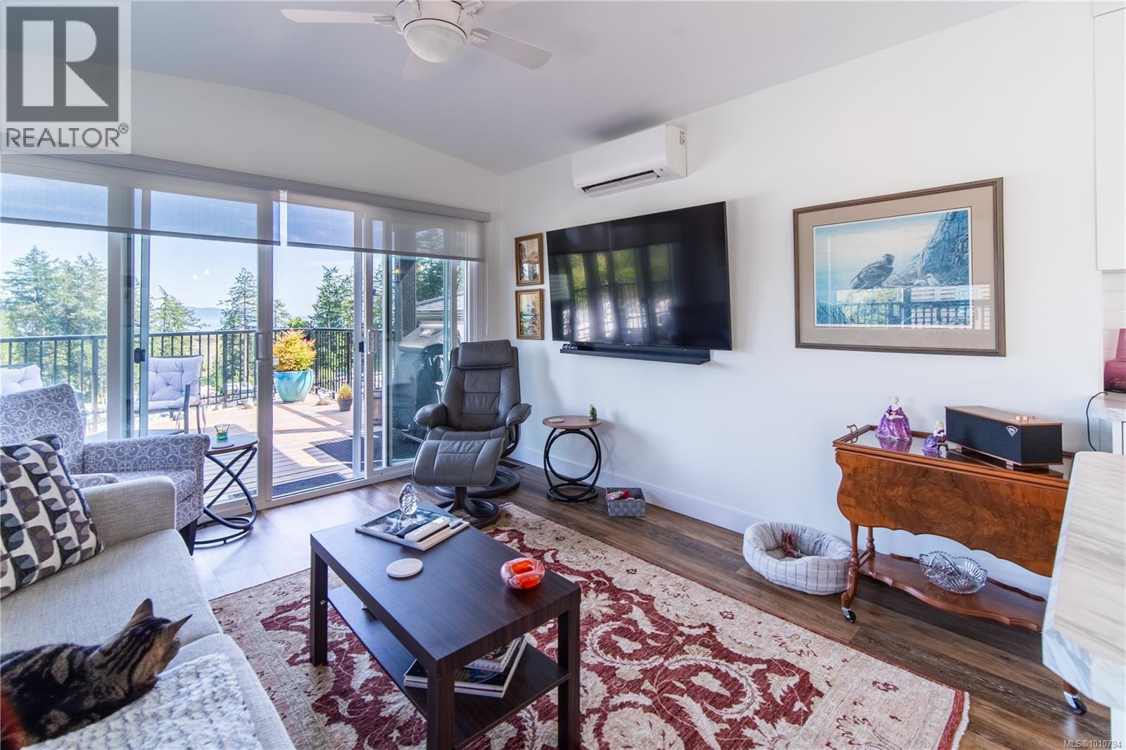 416 747 Old Place Rd, Central Saanich