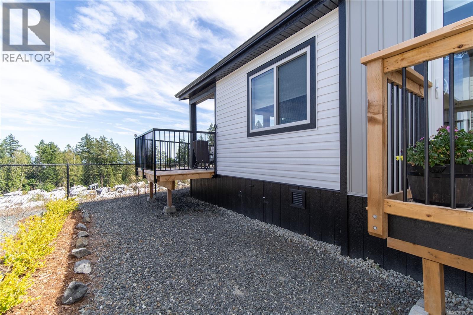 416 747 Old Place Rd, Central Saanich