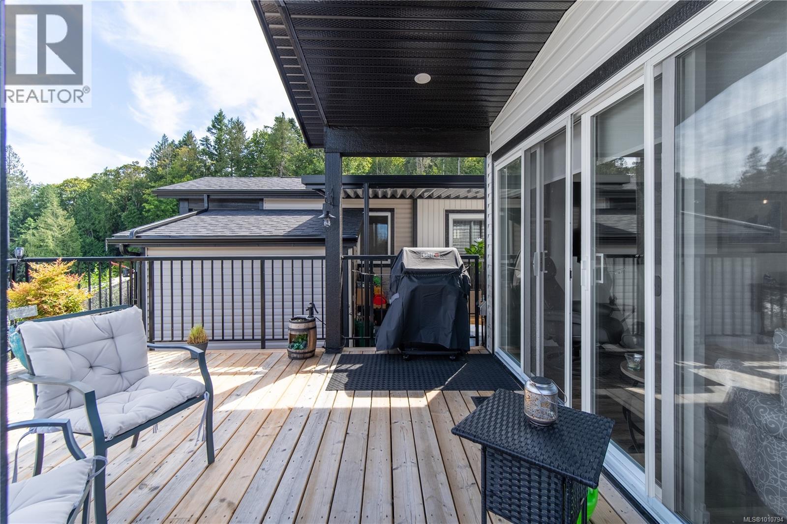 416 747 Old Place Rd, Central Saanich