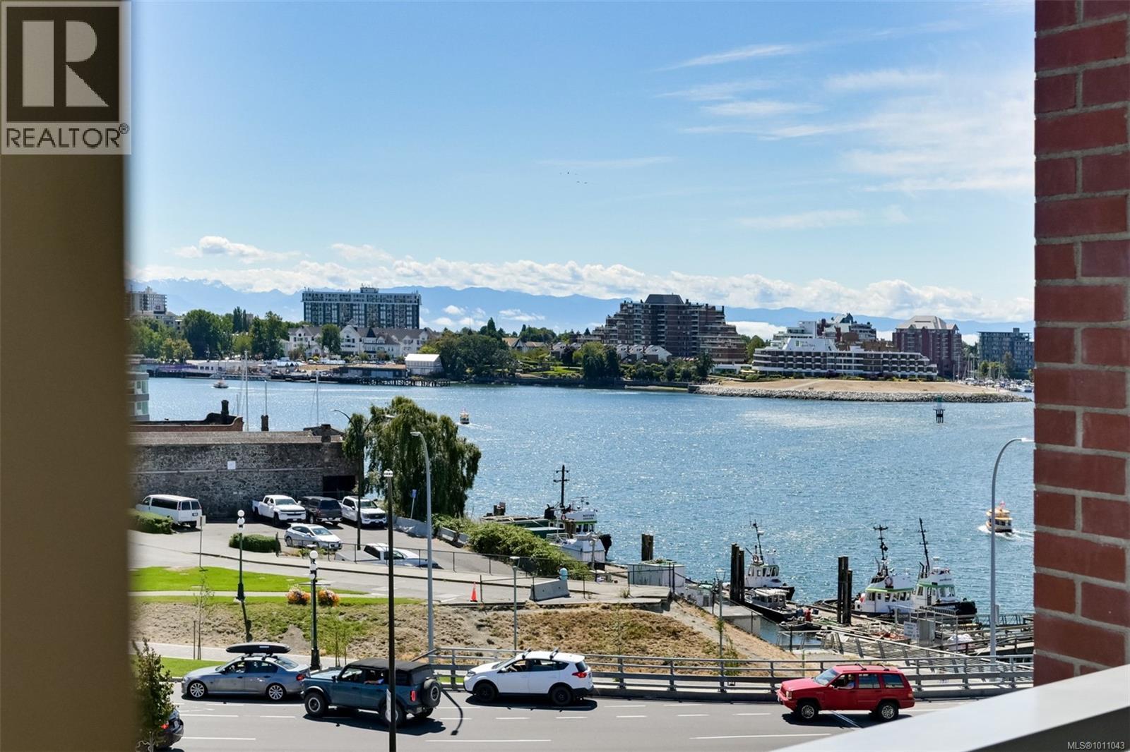 Photo 31 of 403 456 Pandora Ave, Victoria BC