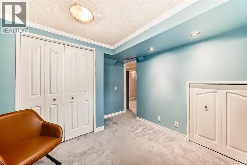 Single Family House for Sale in  Erin Dale Place SE Erin Woods Calgary 