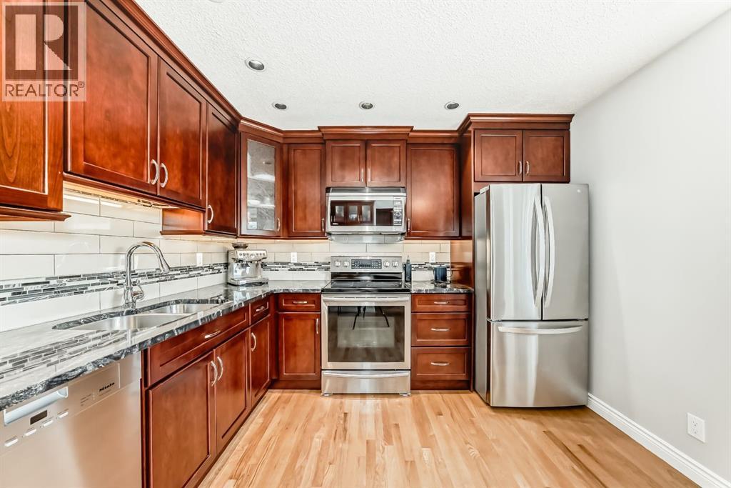 Single Family House for Sale in  Erin Dale Place SE Erin Woods Calgary 