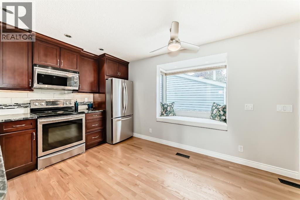 Single Family House for Sale in  Erin Dale Place SE Erin Woods Calgary 