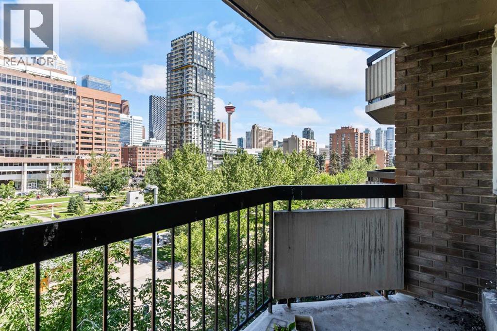 Single Family House for Sale in    Avenue SW Beltline Calgary 