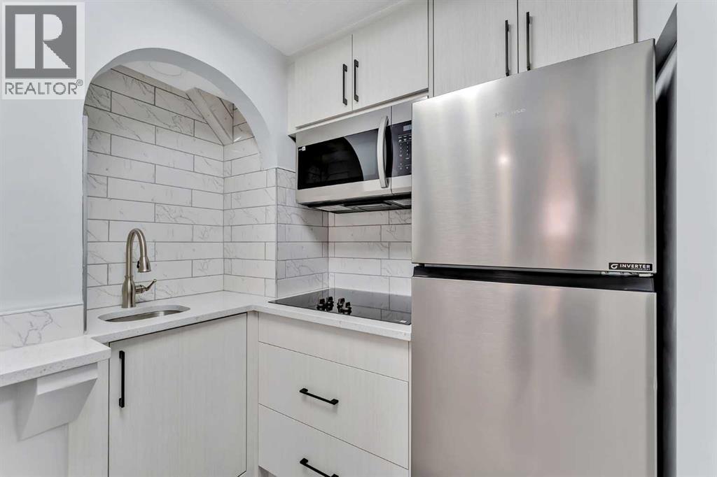 Single Family House Bi-level for Sale in  Templeside Road NE Temple Calgary 