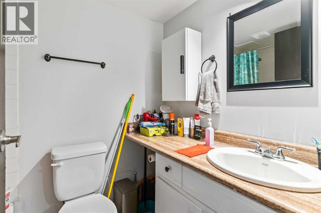 Single Family House for Sale in    Avenue SW Beltline Calgary 