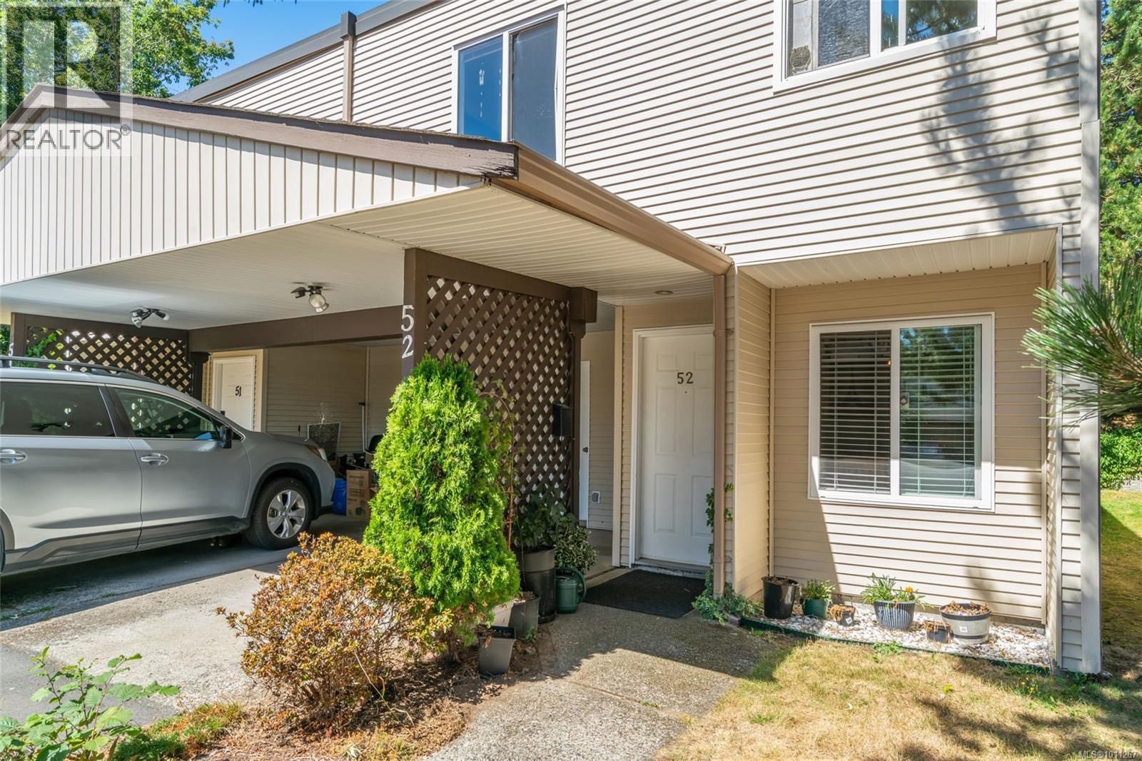 Photo 1 of 52 444 Bruce Ave, Nanaimo BC