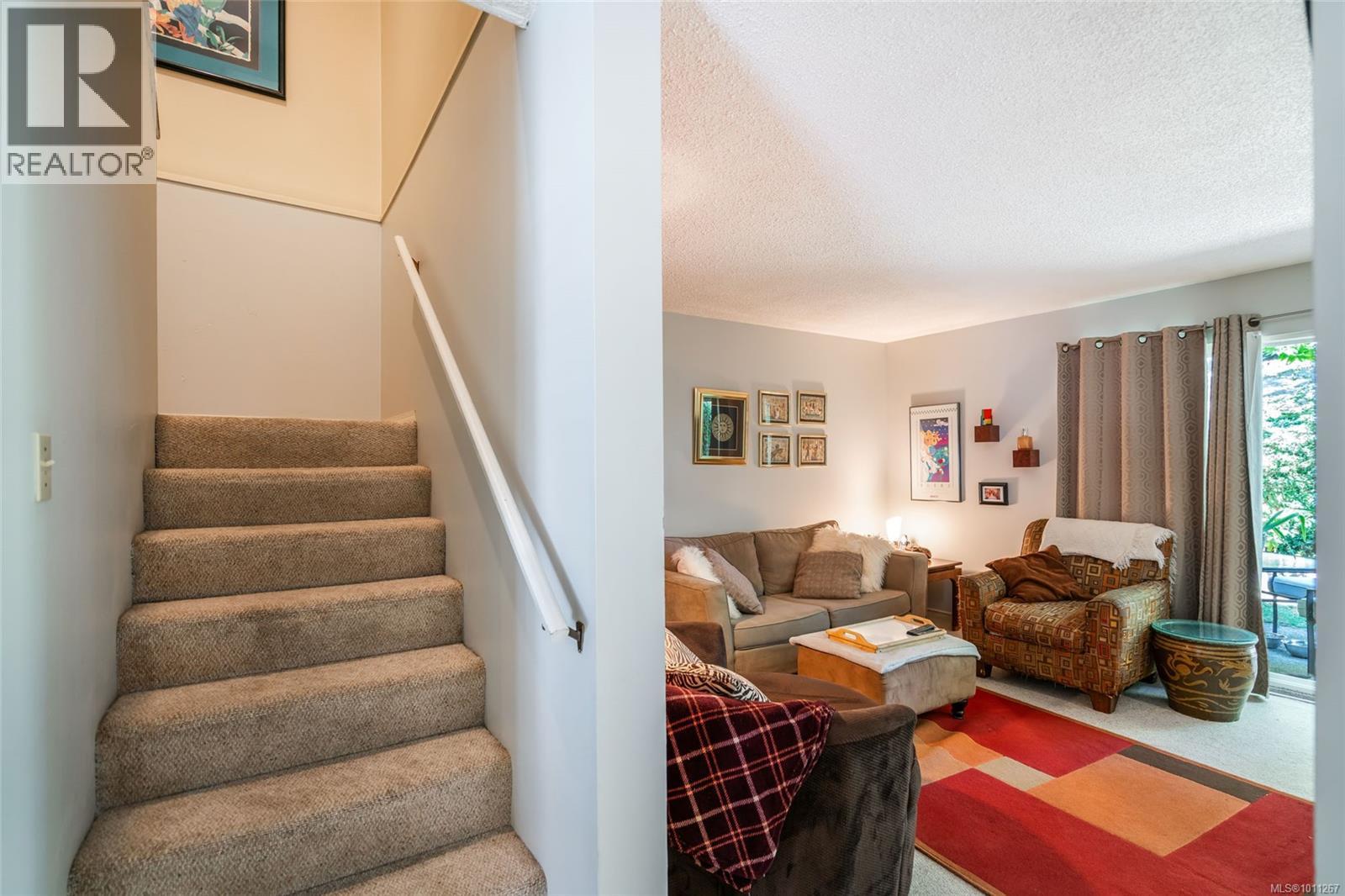 Photo 10 of 52 444 Bruce Ave, Nanaimo BC
