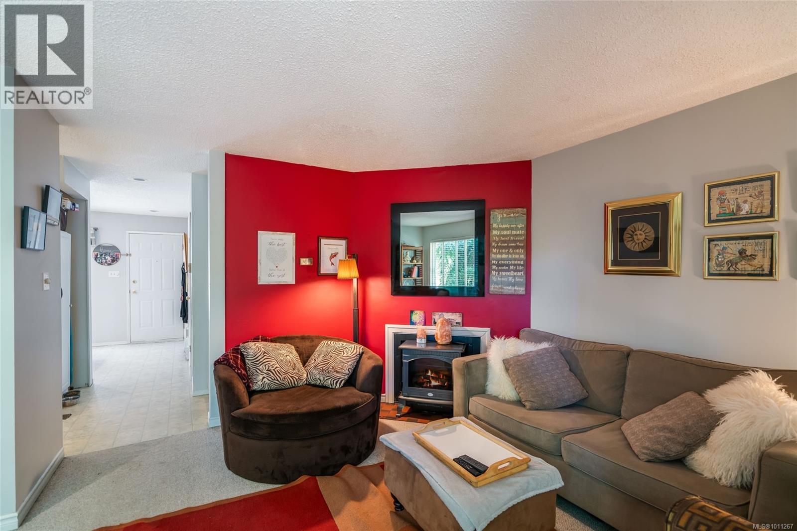 Photo 11 of 52 444 Bruce Ave, Nanaimo BC