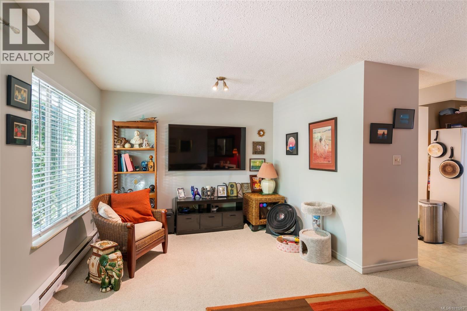 Photo 12 of 52 444 Bruce Ave, Nanaimo BC