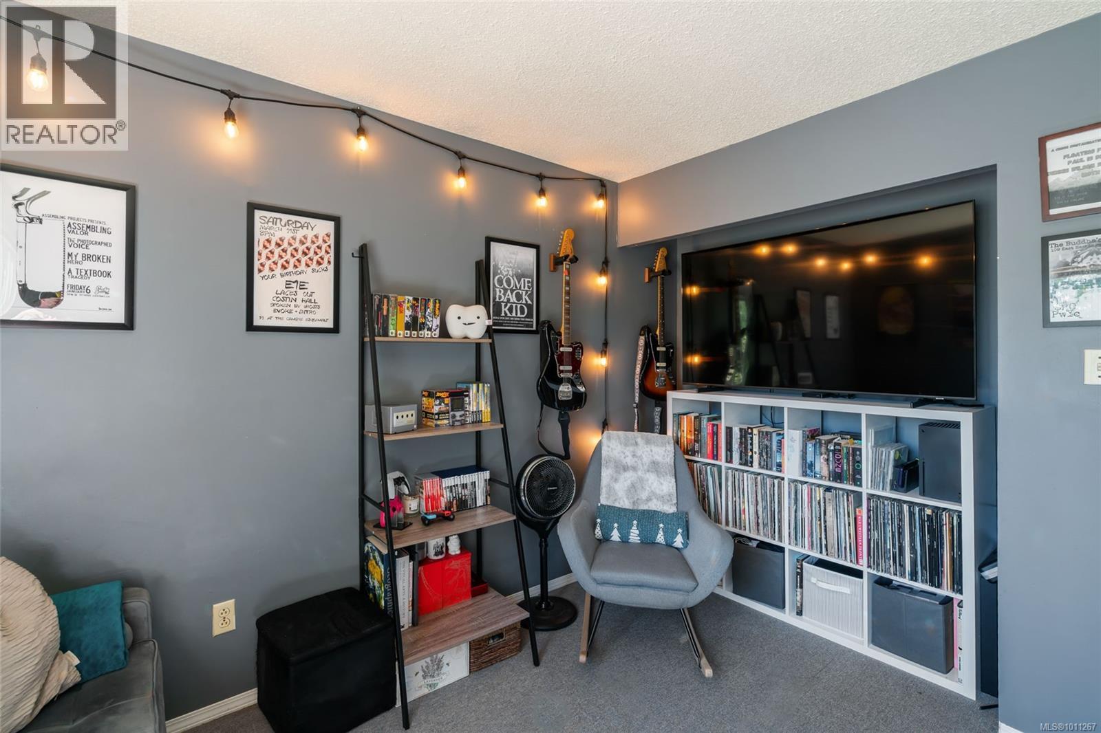 Photo 21 of 52 444 Bruce Ave, Nanaimo BC