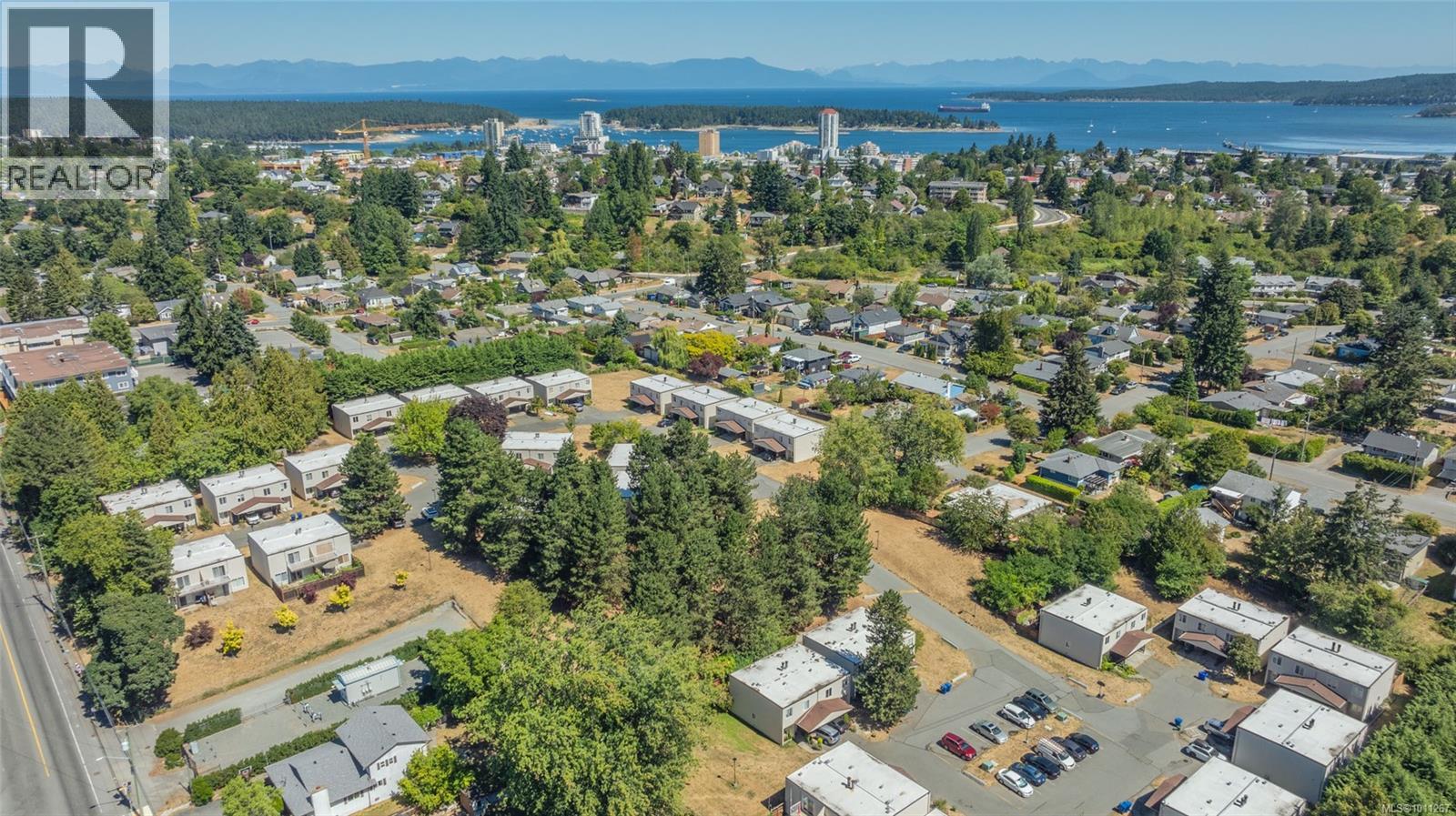 Photo 36 of 52 444 Bruce Ave, Nanaimo BC