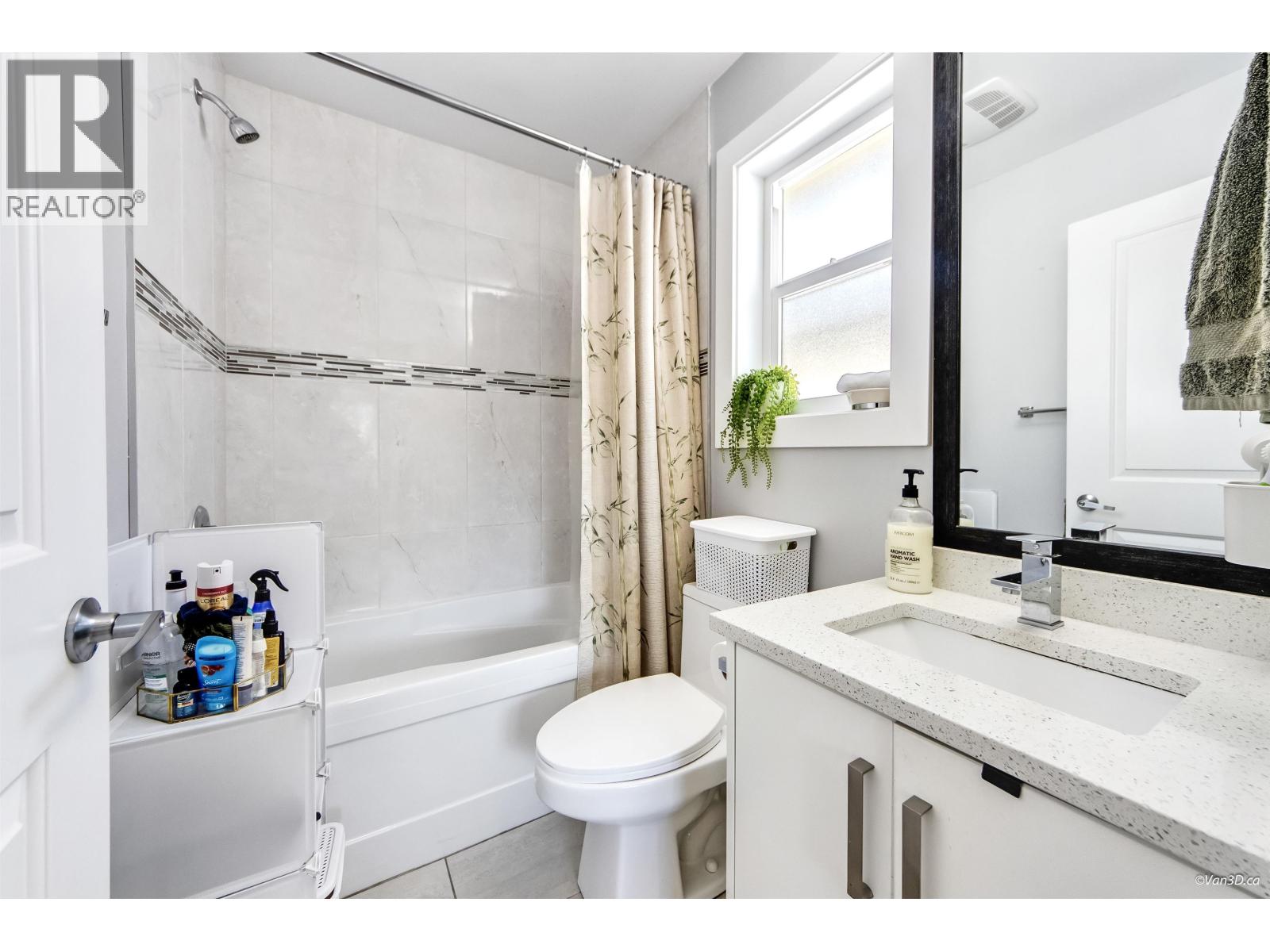 Photo 24 of 5078 Norfolk Street, Burnaby BC