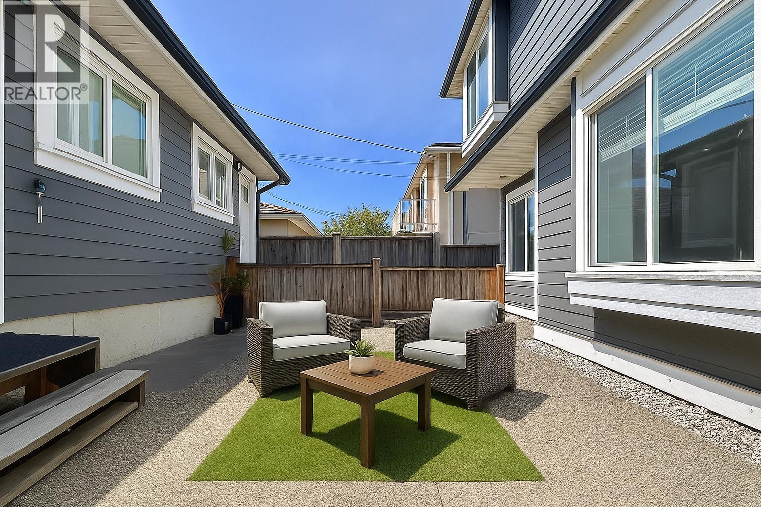 Photo 28 of 5078 Norfolk Street, Burnaby BC