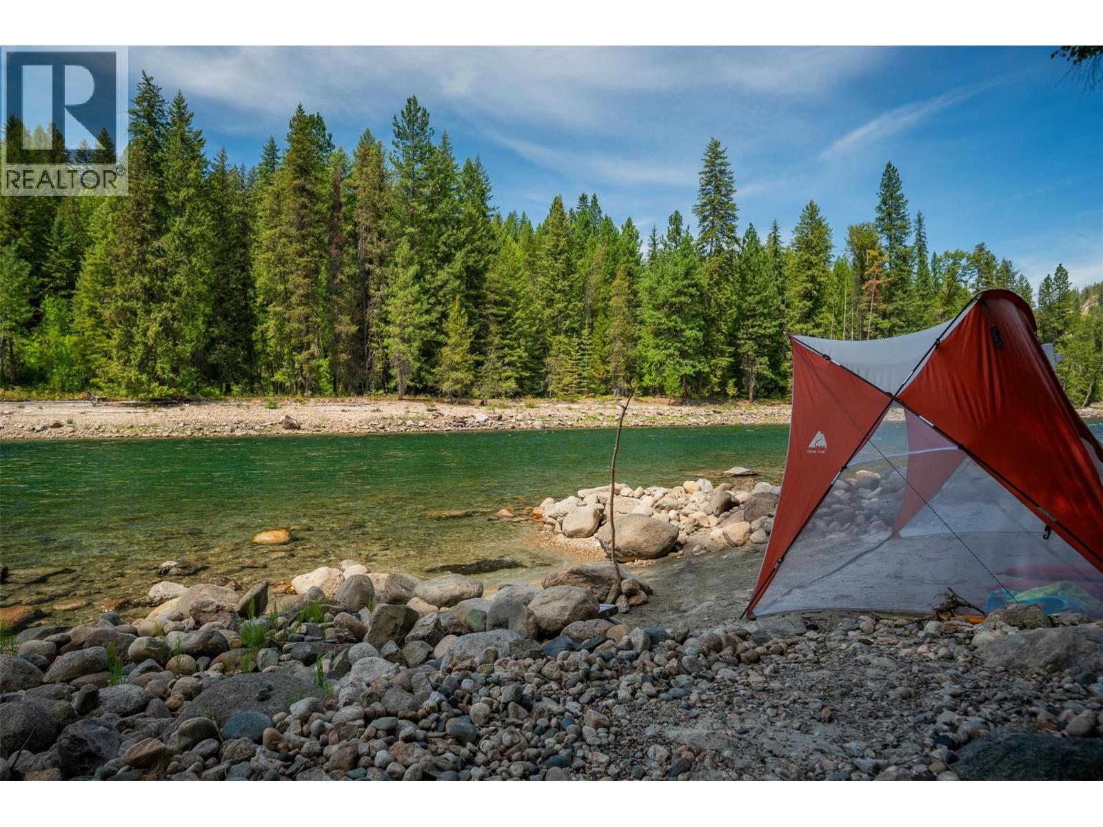 2697 OSACHOFF Road, South Slocan