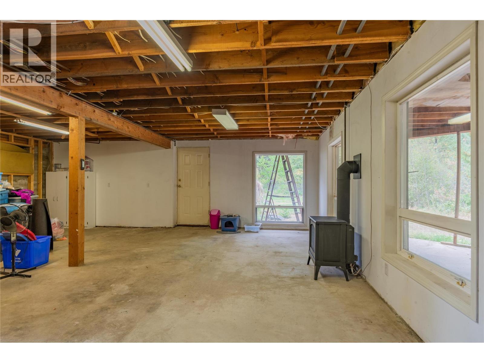 2697 OSACHOFF Road, South Slocan