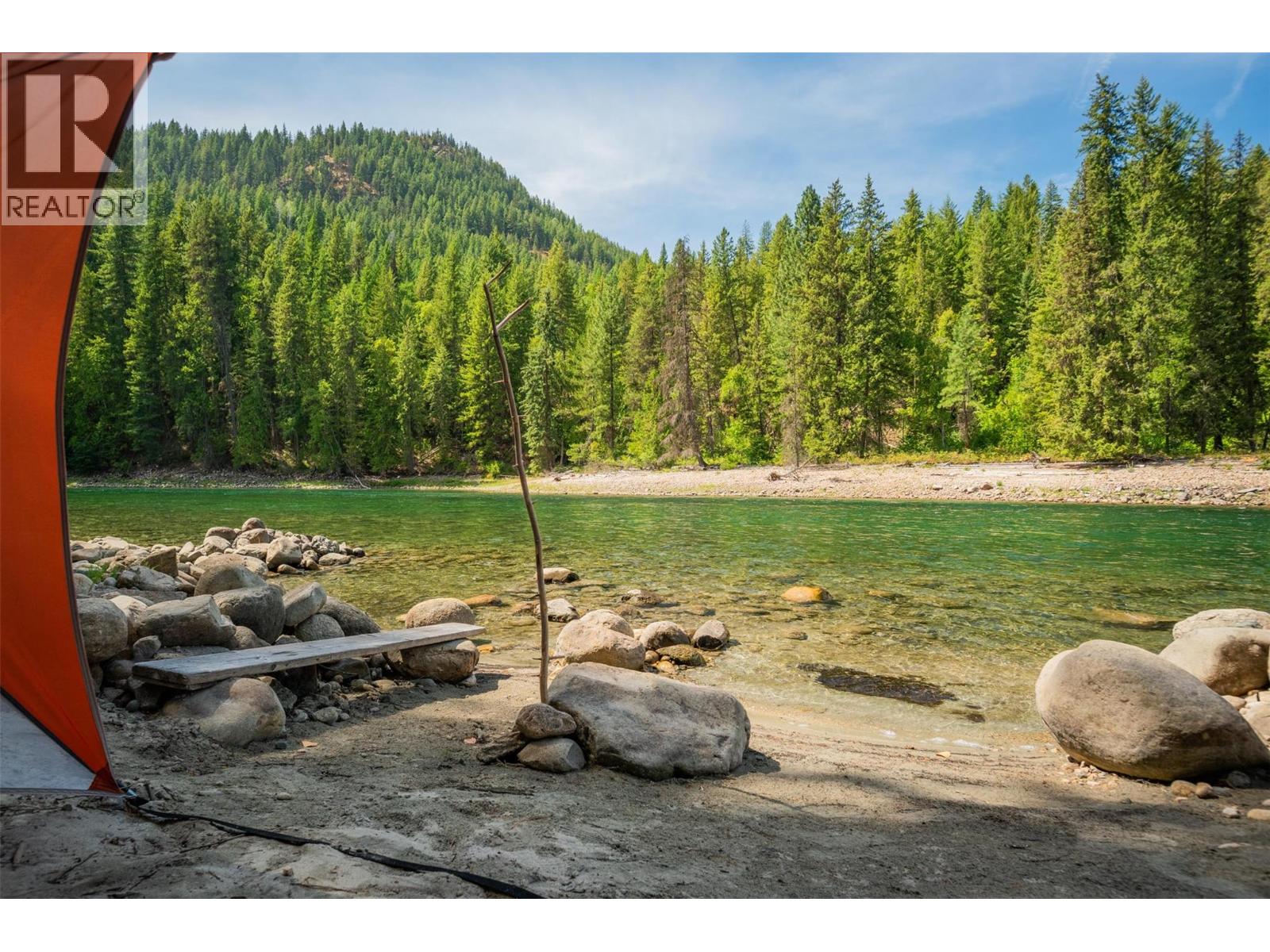 2697 OSACHOFF Road, South Slocan
