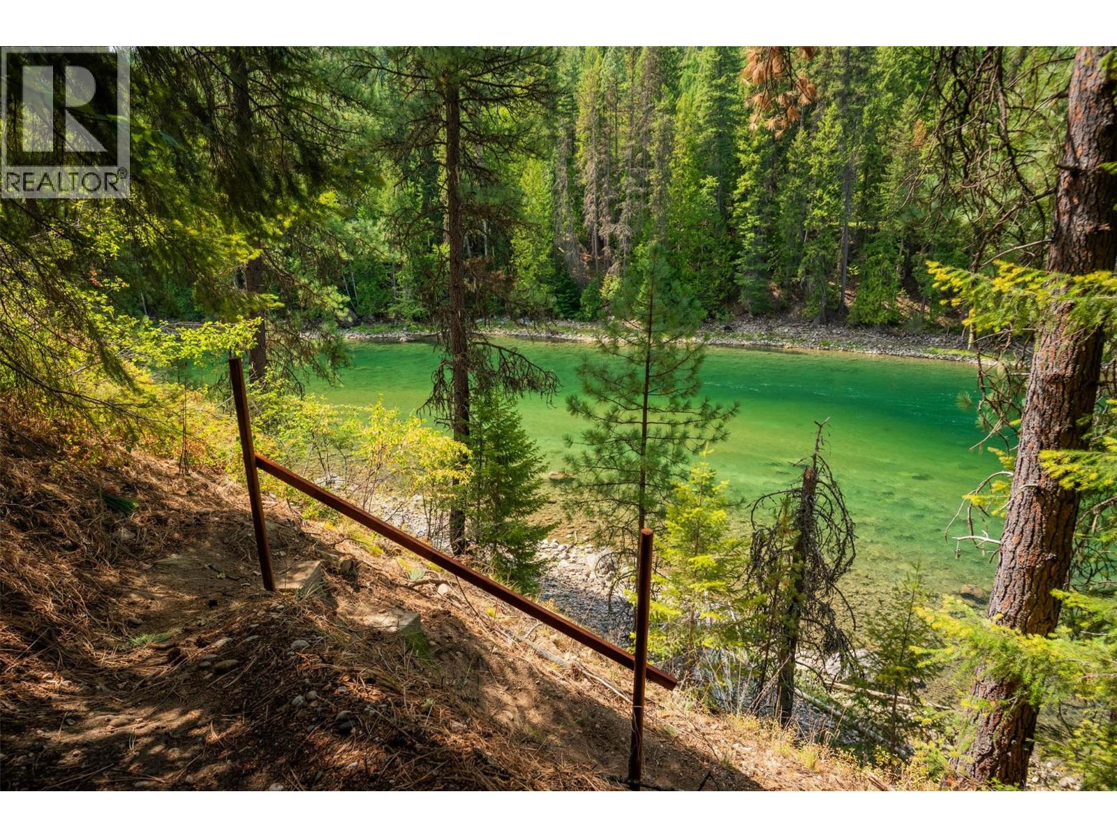 2697 OSACHOFF Road, South Slocan