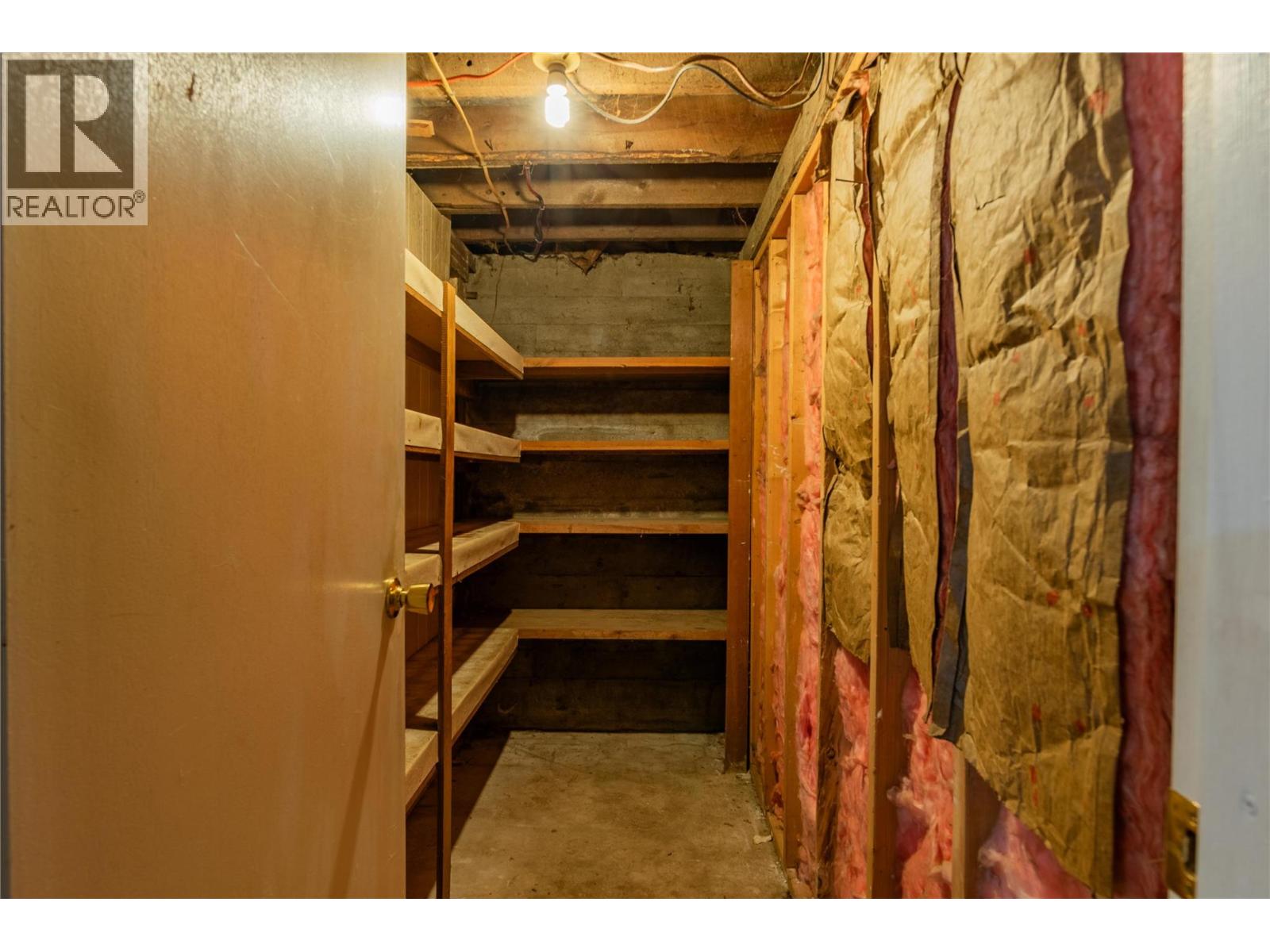 2697 OSACHOFF Road, South Slocan