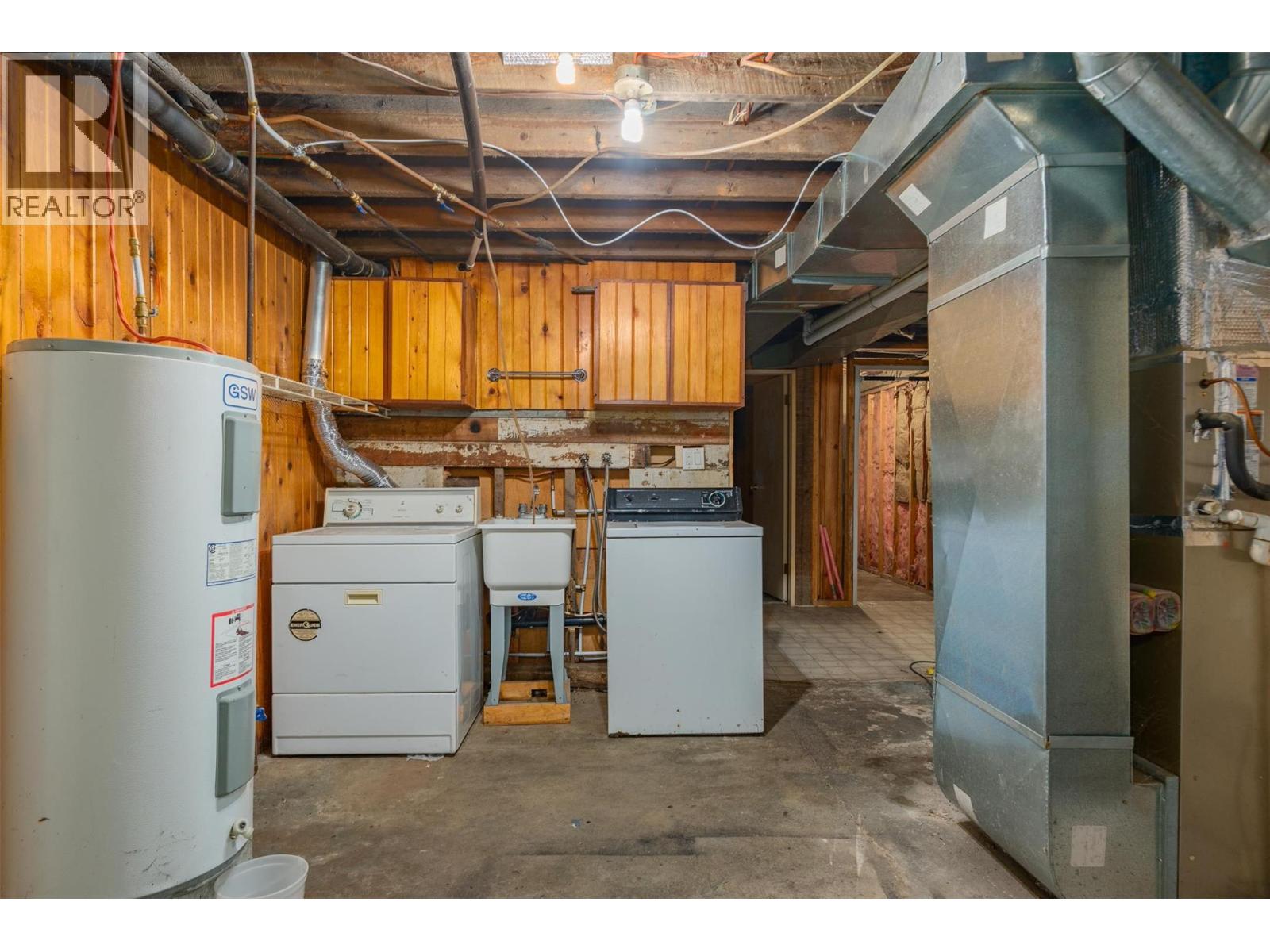 2697 OSACHOFF Road, South Slocan