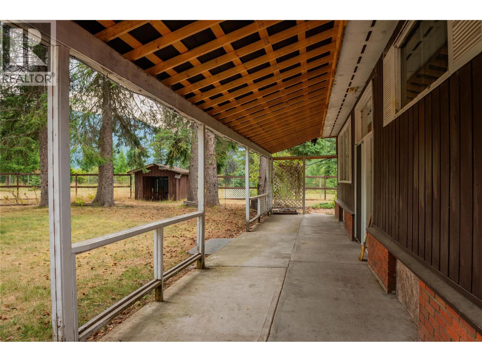 2697 OSACHOFF Road, South Slocan