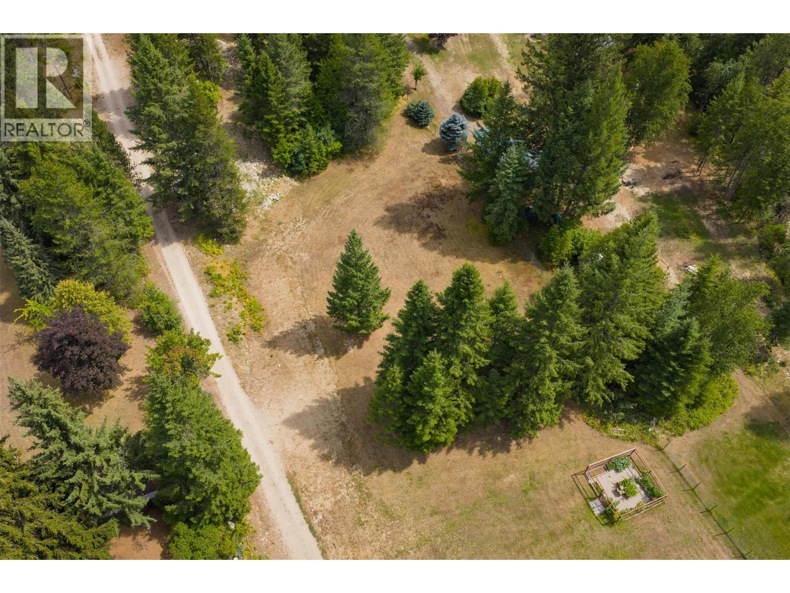 2697 OSACHOFF Road, South Slocan