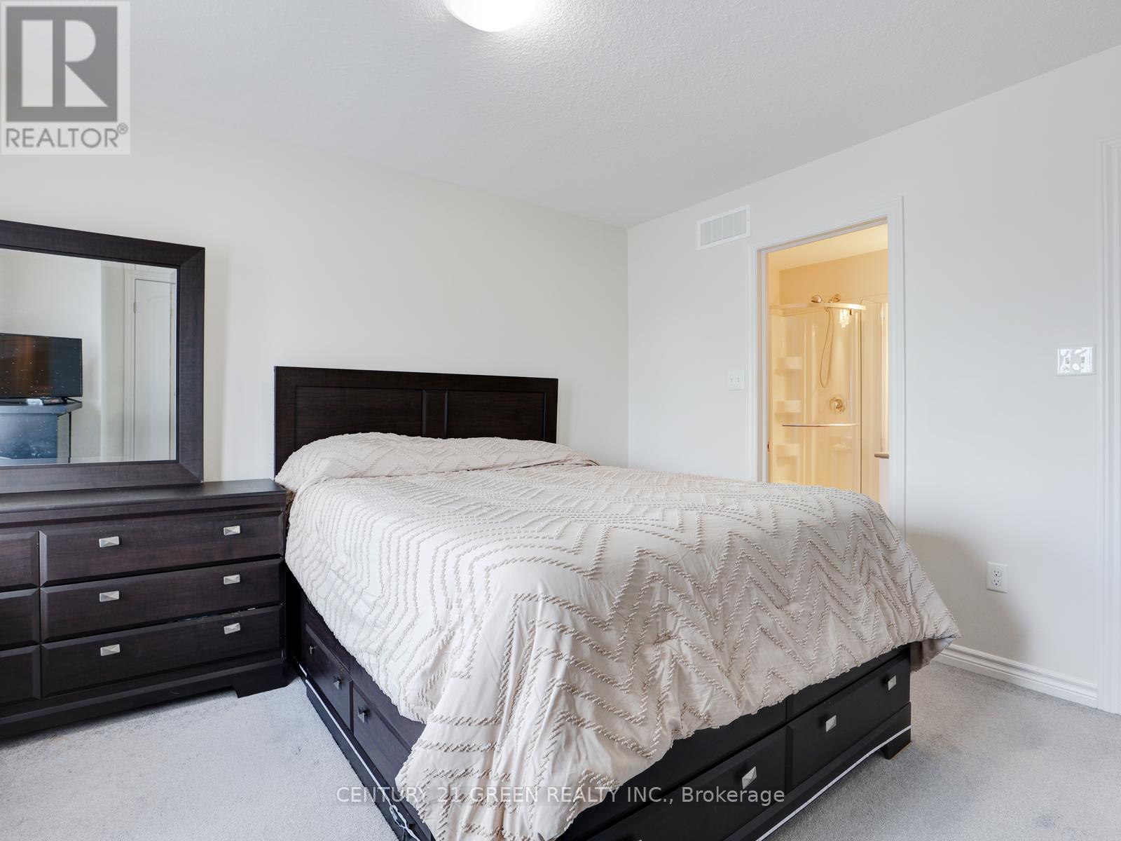 Photo 40 of 11 12 Poplar Drive, Cambridge ON