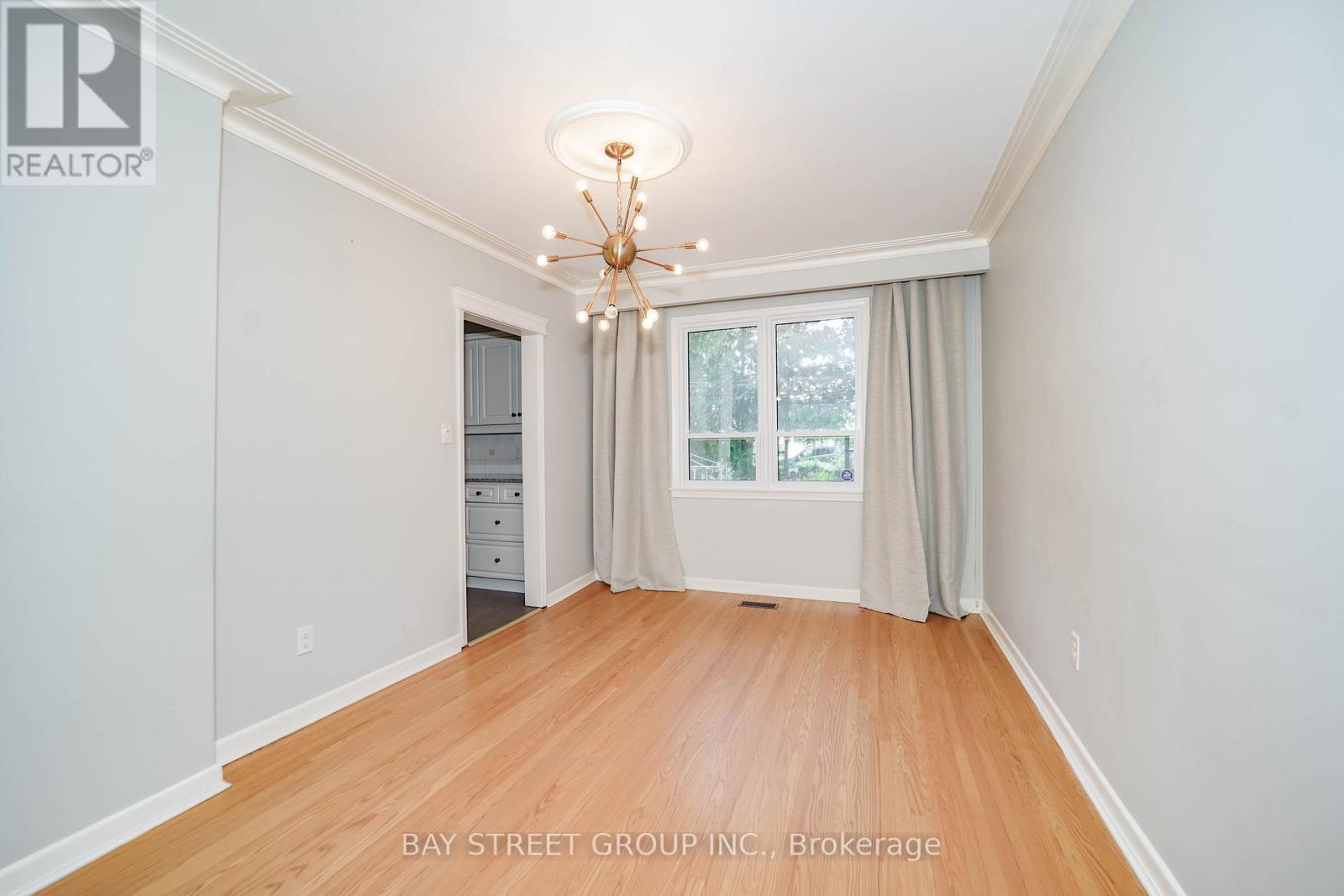 Photo 10 of 683 Conacher Drive, Toronto ON
