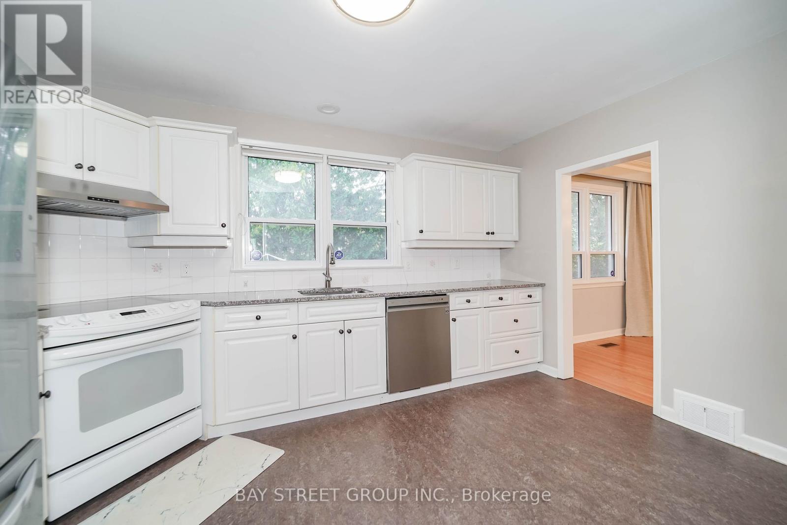 Photo 12 of 683 Conacher Drive, Toronto ON