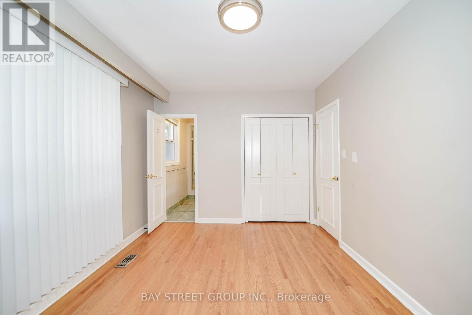 Photo 20 of 683 Conacher Drive, Toronto ON