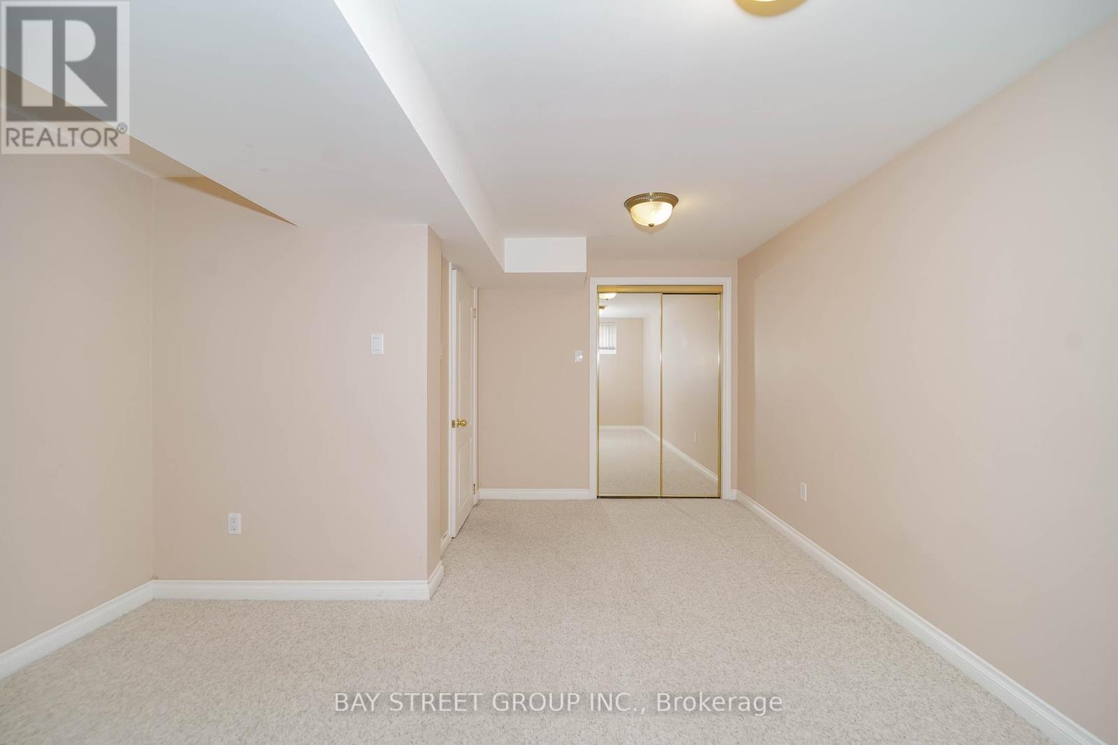 Photo 38 of 683 Conacher Drive, Toronto ON
