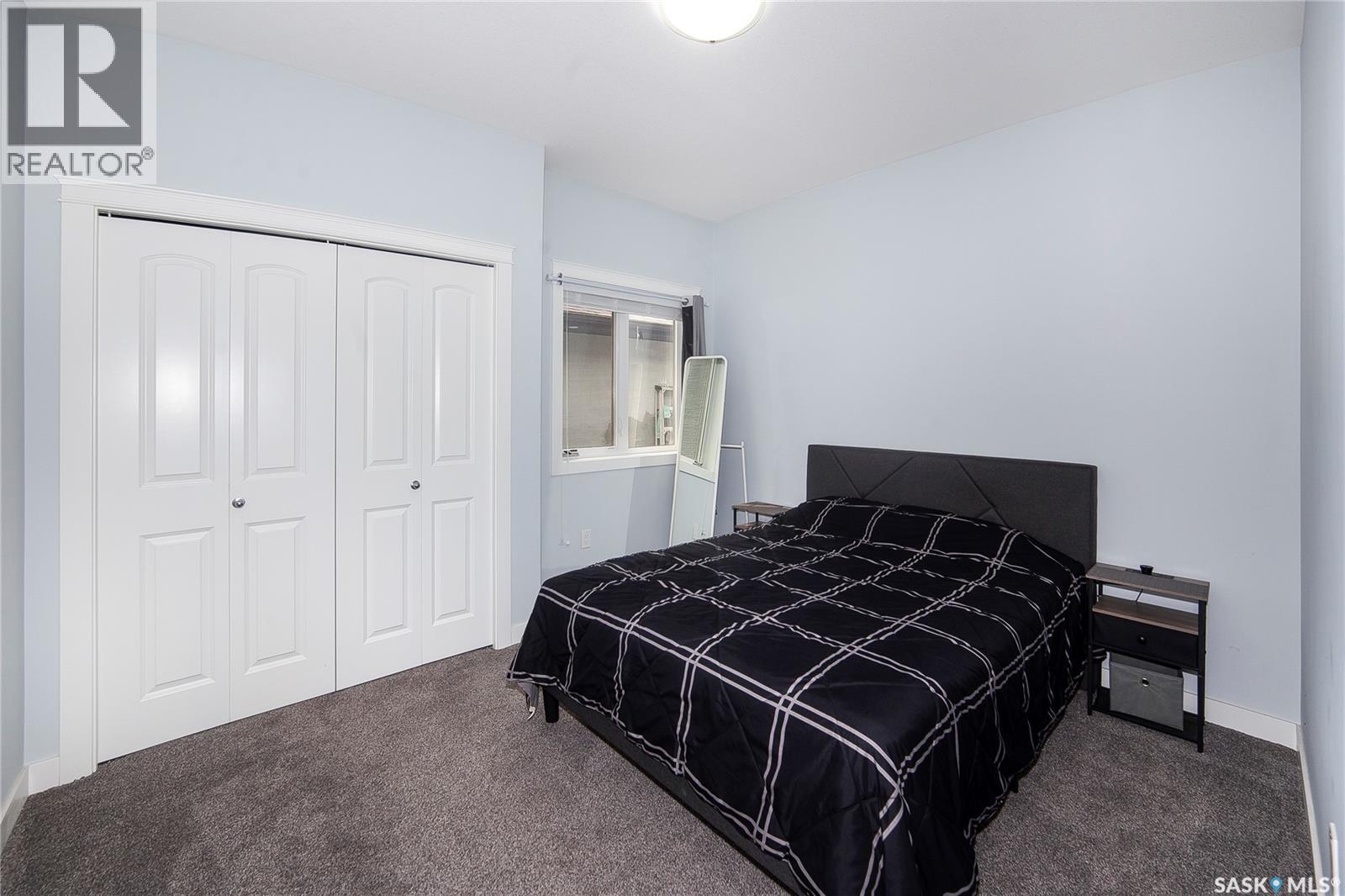 Photo 24 of 334 Gillies Crescent, Saskatoon SK