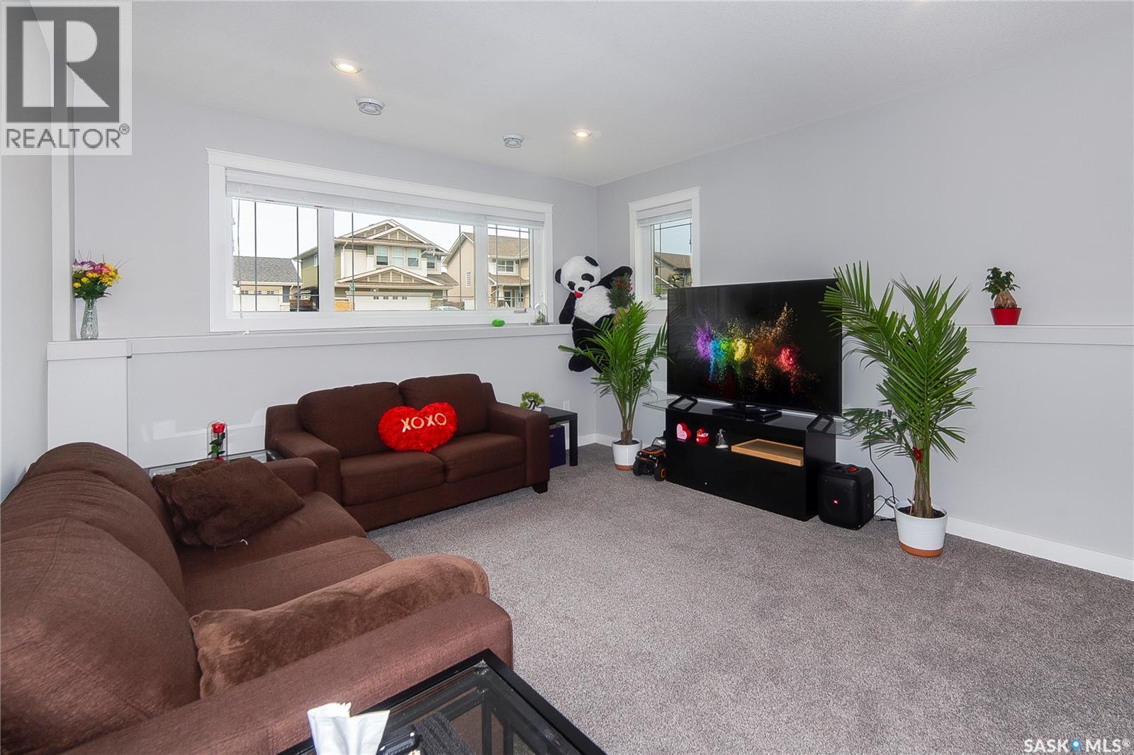 Photo 31 of 334 Gillies Crescent, Saskatoon SK