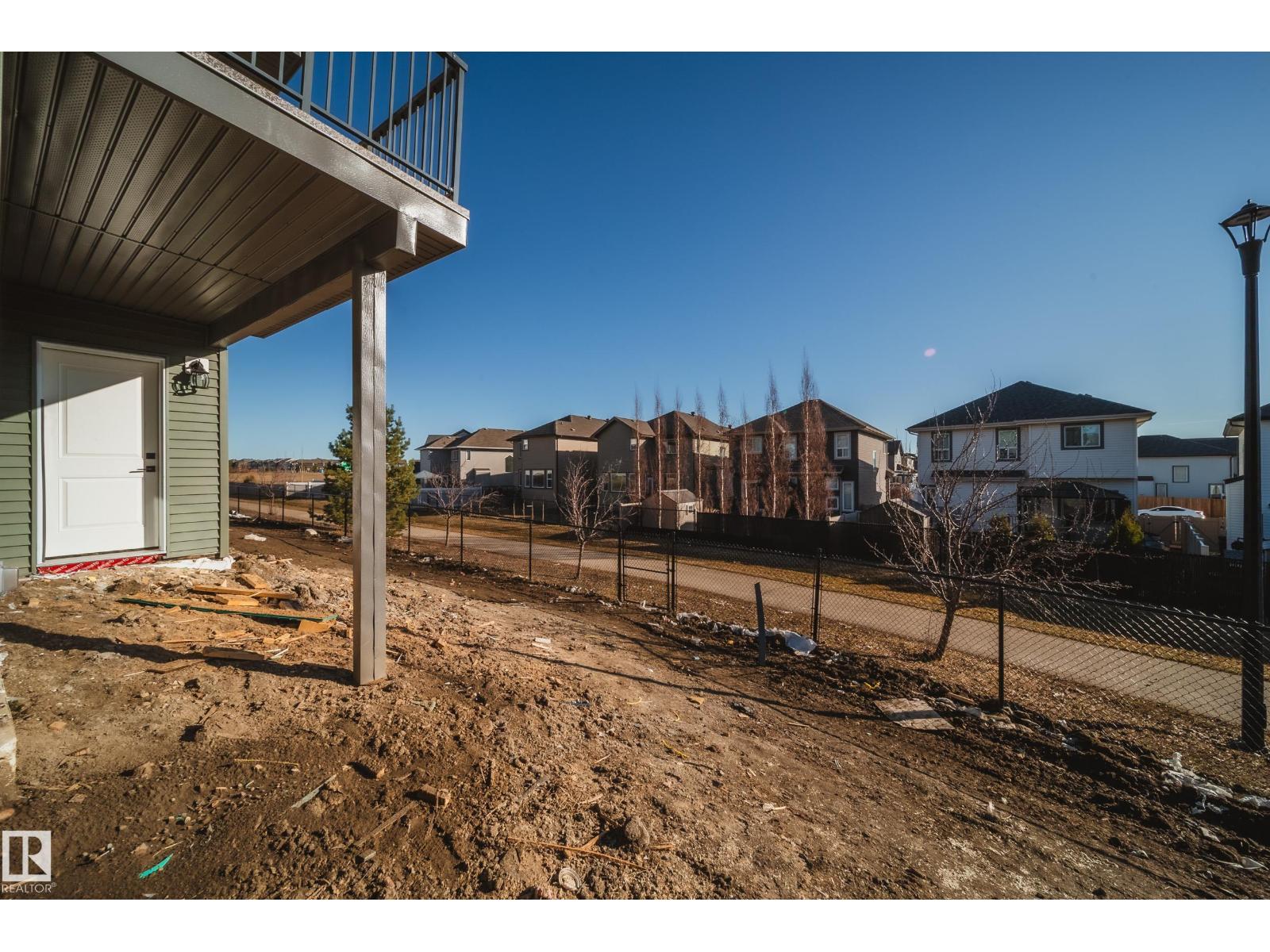 Photo 41 of 17047 45 St Nw, Edmonton AB