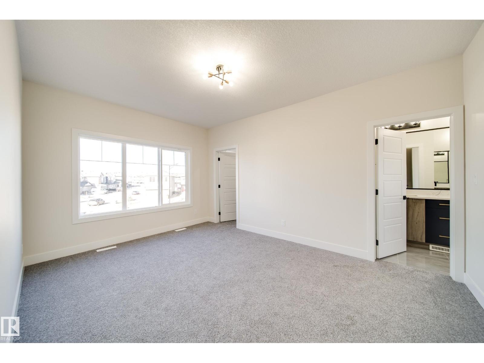 Photo 36 of 17047 45 St Nw, Edmonton AB