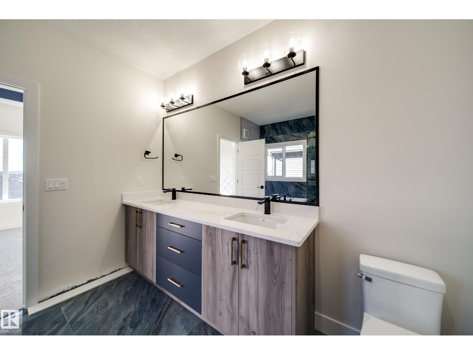 Photo 29 of 17047 45 St Nw, Edmonton AB