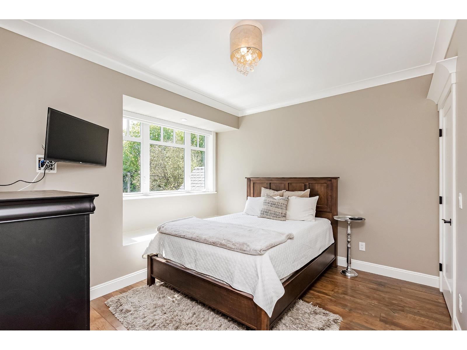 12579 26 AVENUE, Surrey