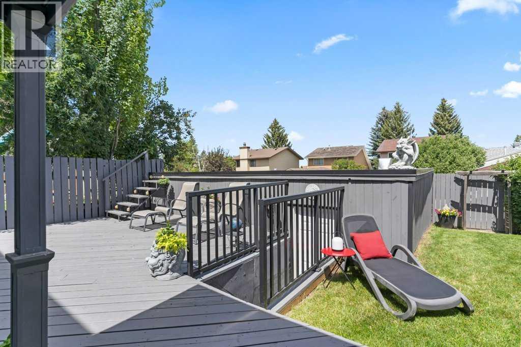 Photo 40 of 40 Beacham Rise Nw, Calgary AB
