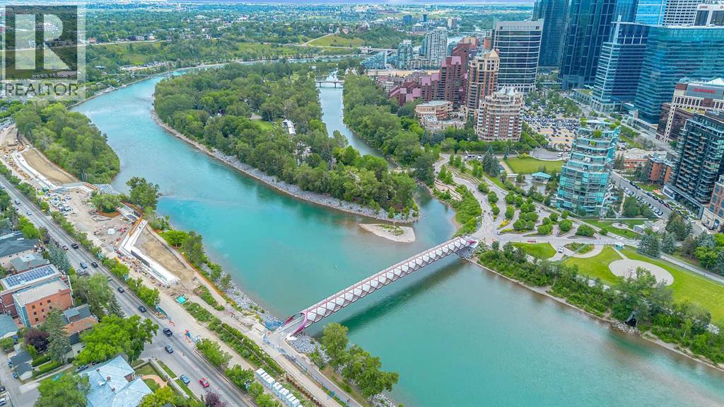 Single Family House for Sale in    Avenue SW Downtown Commercial Core Calgary 